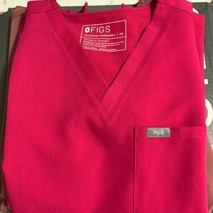 Figs top XS Ultra rose Catarina Top